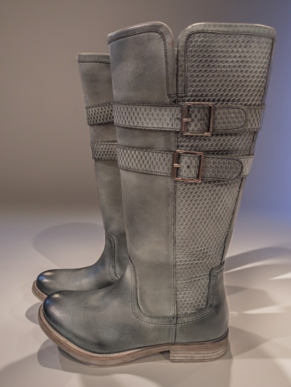 NWOT Roan Women's Mid-Calf Grey Genuine Leather Buckle Riding Boots